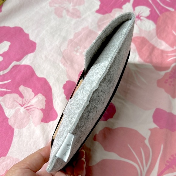 🖤NEW💕Hawaiian Airlines Kealopiko First Class Amenity Kit - Picture 8 of 8